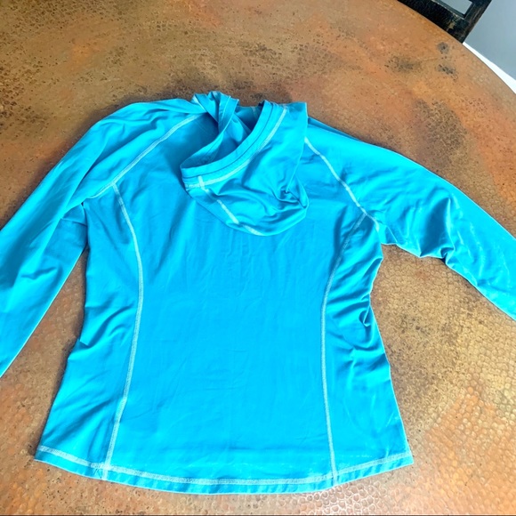 MOUNTAIN HARDWEAR Hooded layer - Picture 2 of 8